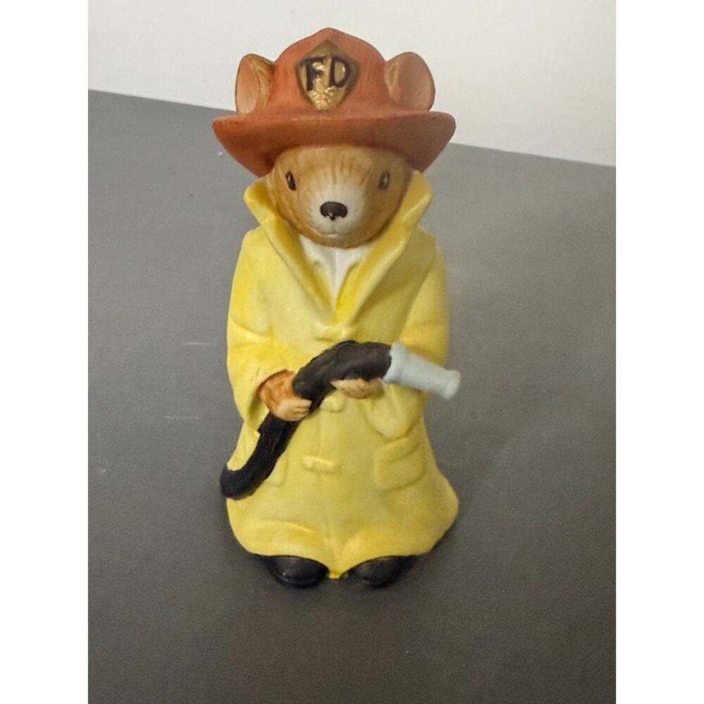 Vintage Lefton Hand Painted Mouse Fireman Firefighter Figurine